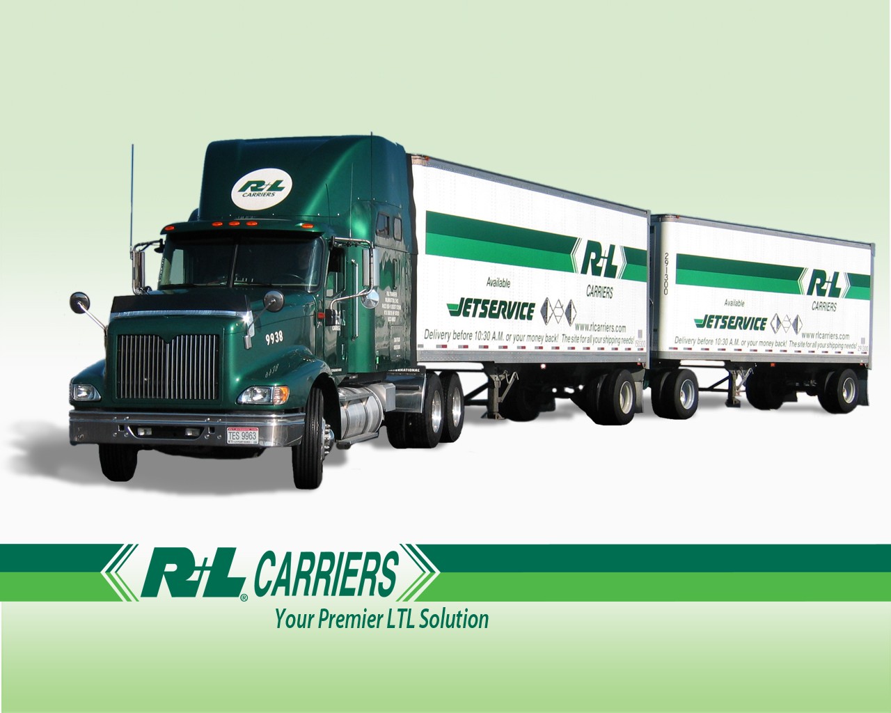 Houston Truck Accident Lawyer | Houston 18 Wheeler Accident Lawyer | R&L Carriers Trucking 