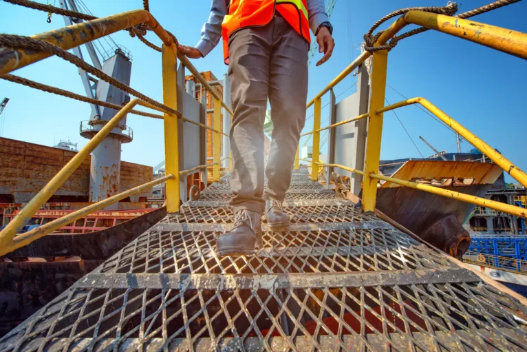 Undefeated Houston Crane Accident Lawyer