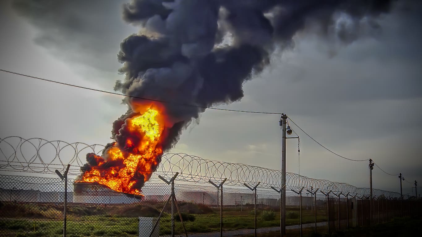 Undefeated Louisiana Oilfield Accident Lawyer | Wild Well Control Workers Burned Belle Isle Oil Well Explosion
