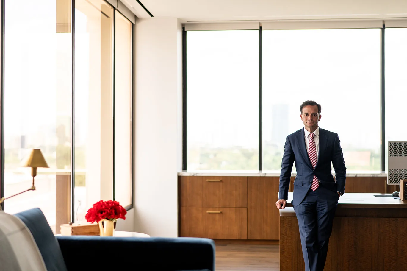 Why Choose the Record-Setting Lawyers at Zehl & Associates To Help After a Seatbelt Injury in Houston, TX?