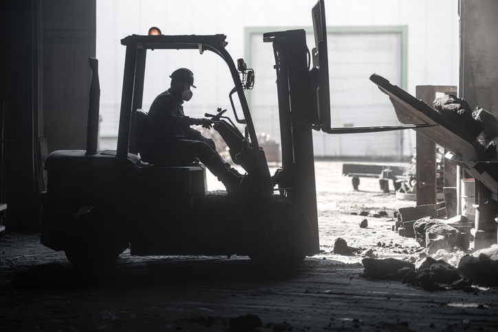 Undefeated Work Accident Lawyer Investigates Southeast Houston, Texas Forklift Death.