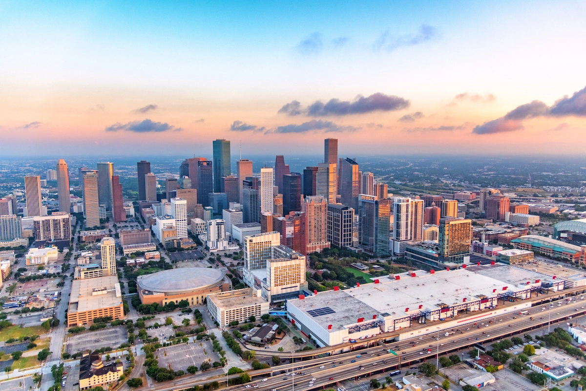 Houston Holiday Inn Express Explosion: Six Workers Injured in Natural Gas Line Blast | Undefeated Houston Pipeline Explosion Lawyers